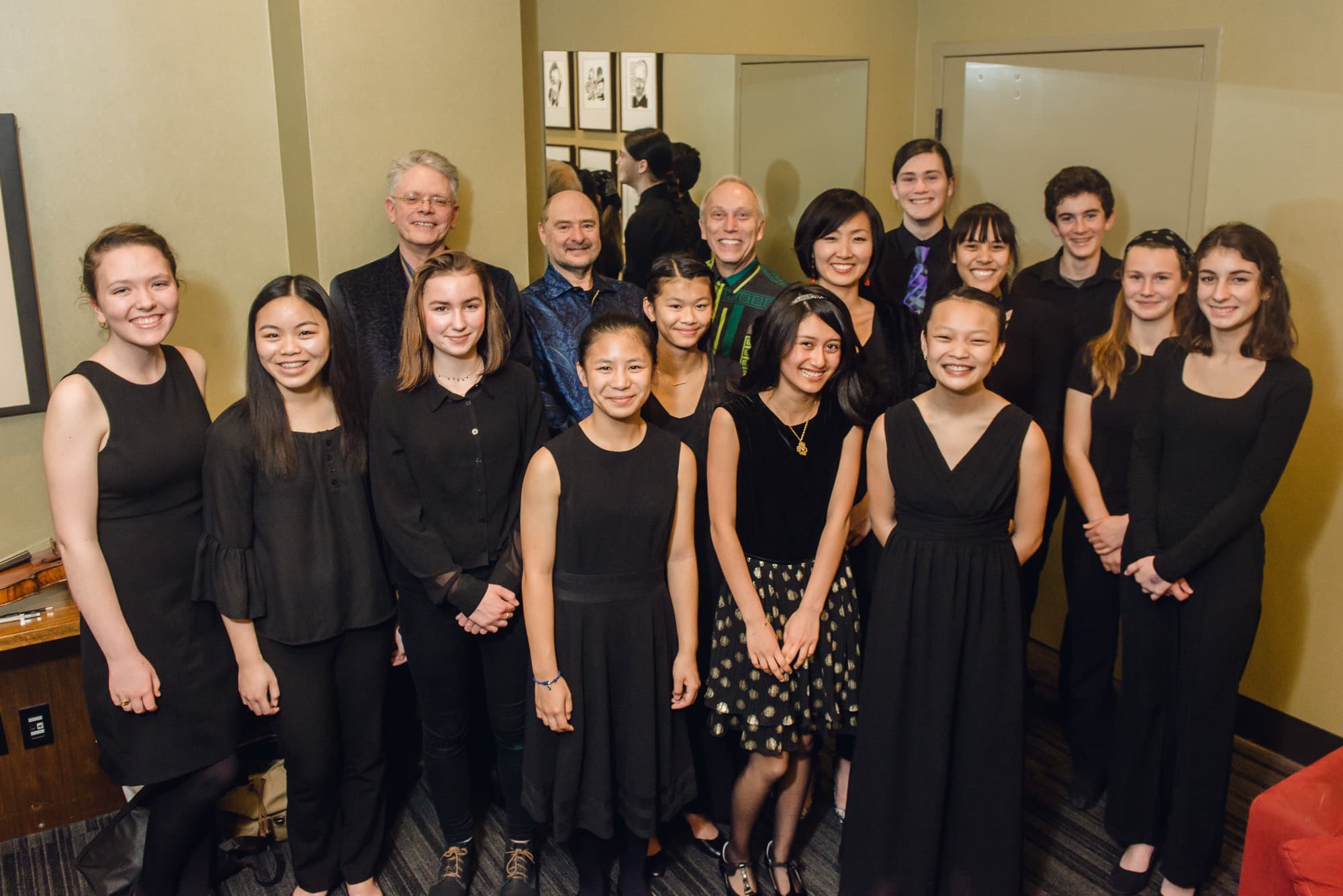 Kronos Quartet with students from Berkeley and Oakland, credit Lenny Gonzalez